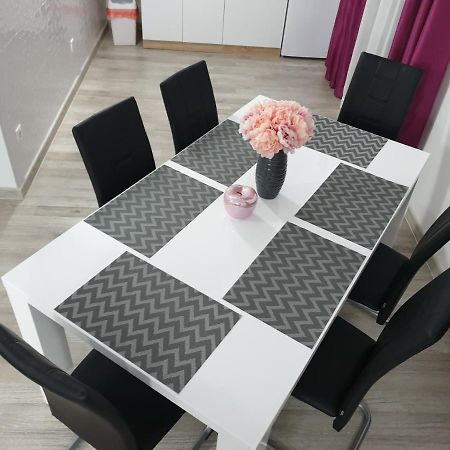 Apartman Luma Baska Voda Ngoại thất bức ảnh