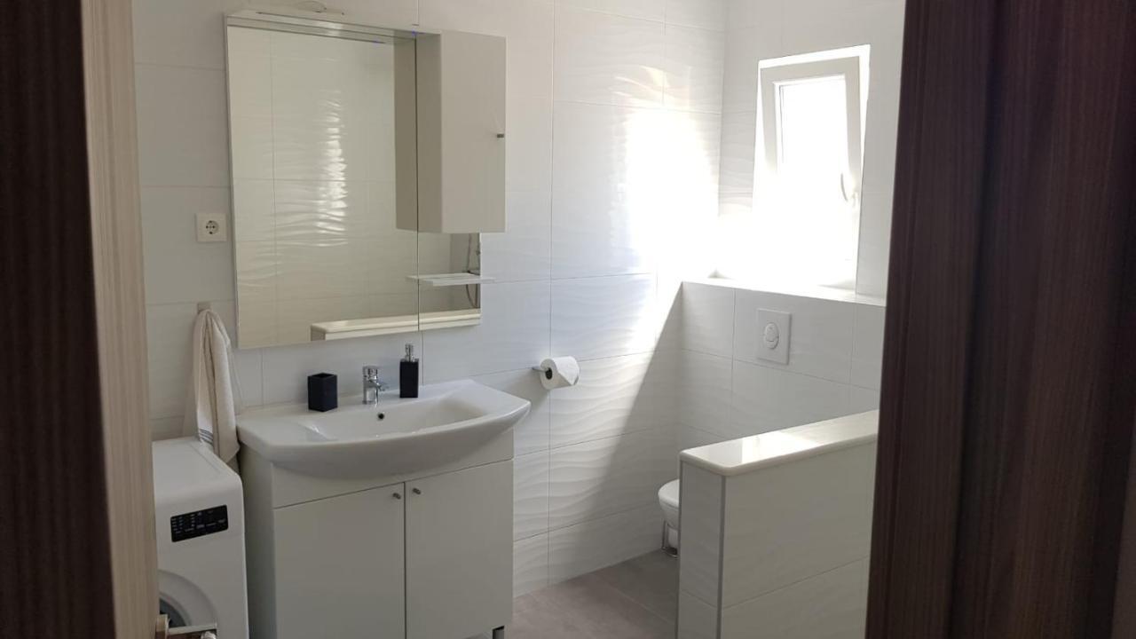 Apartman Luma Baska Voda Ngoại thất bức ảnh